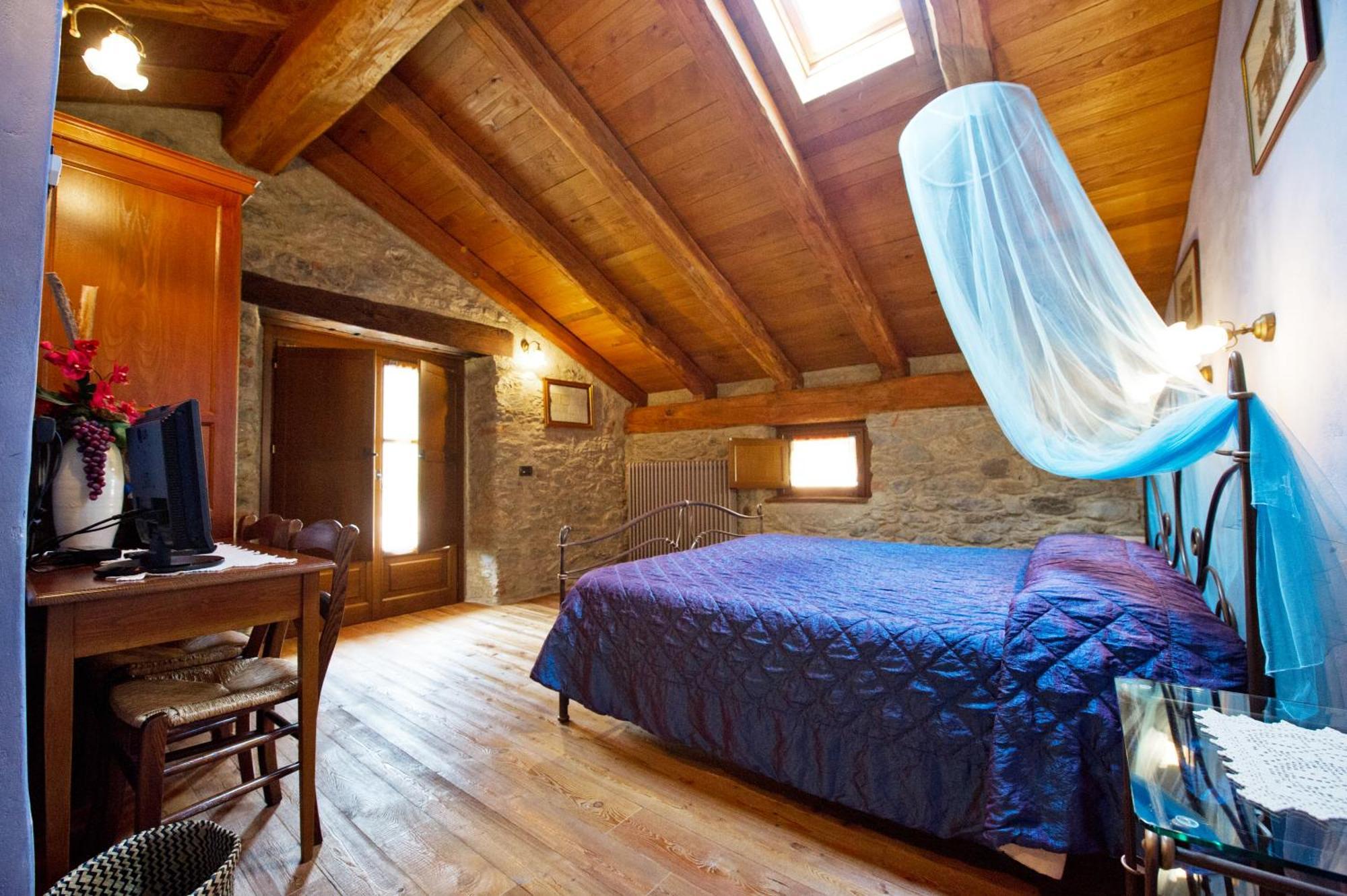 La Maison Des Vignerons Chambres D'Hotes B&B Donnaz エクステリア 写真