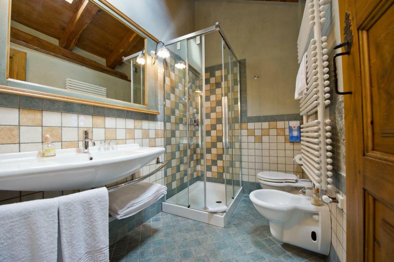 La Maison Des Vignerons Chambres D'Hotes B&B Donnaz エクステリア 写真
