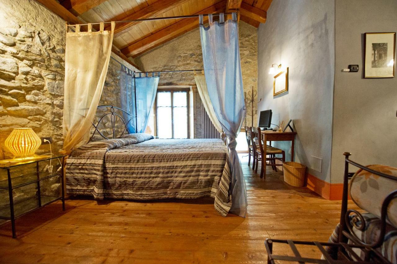 La Maison Des Vignerons Chambres D'Hotes B&B Donnaz エクステリア 写真