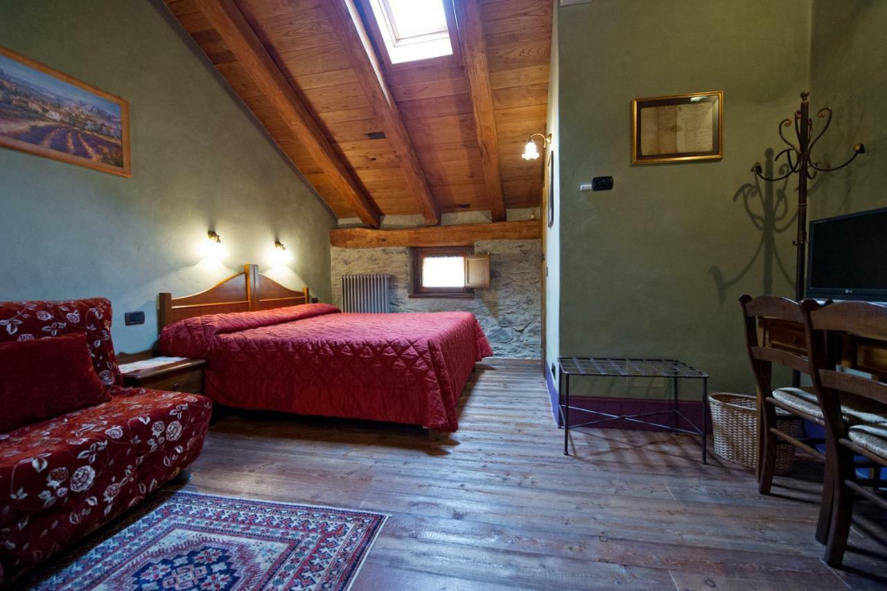 La Maison Des Vignerons Chambres D'Hotes B&B Donnaz エクステリア 写真