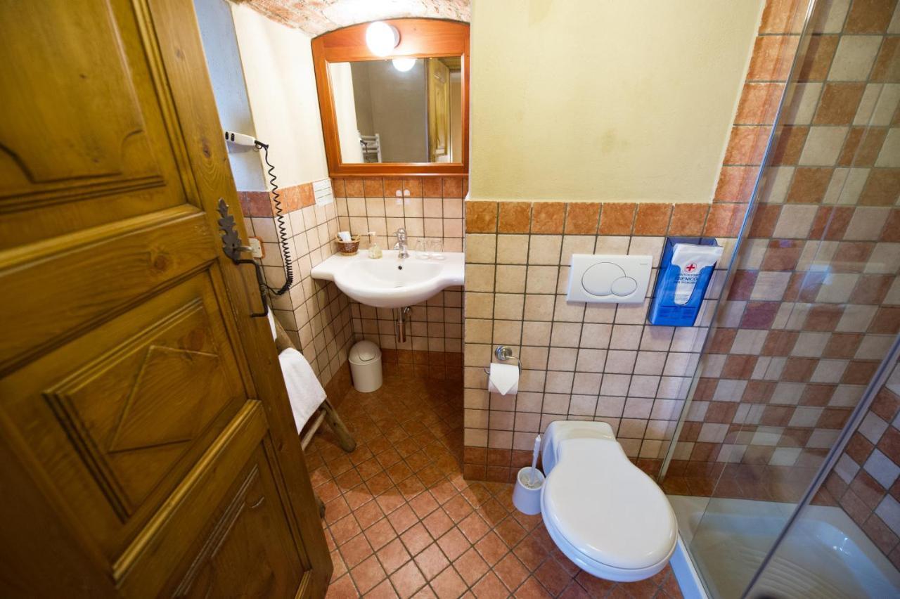 La Maison Des Vignerons Chambres D'Hotes B&B Donnaz エクステリア 写真